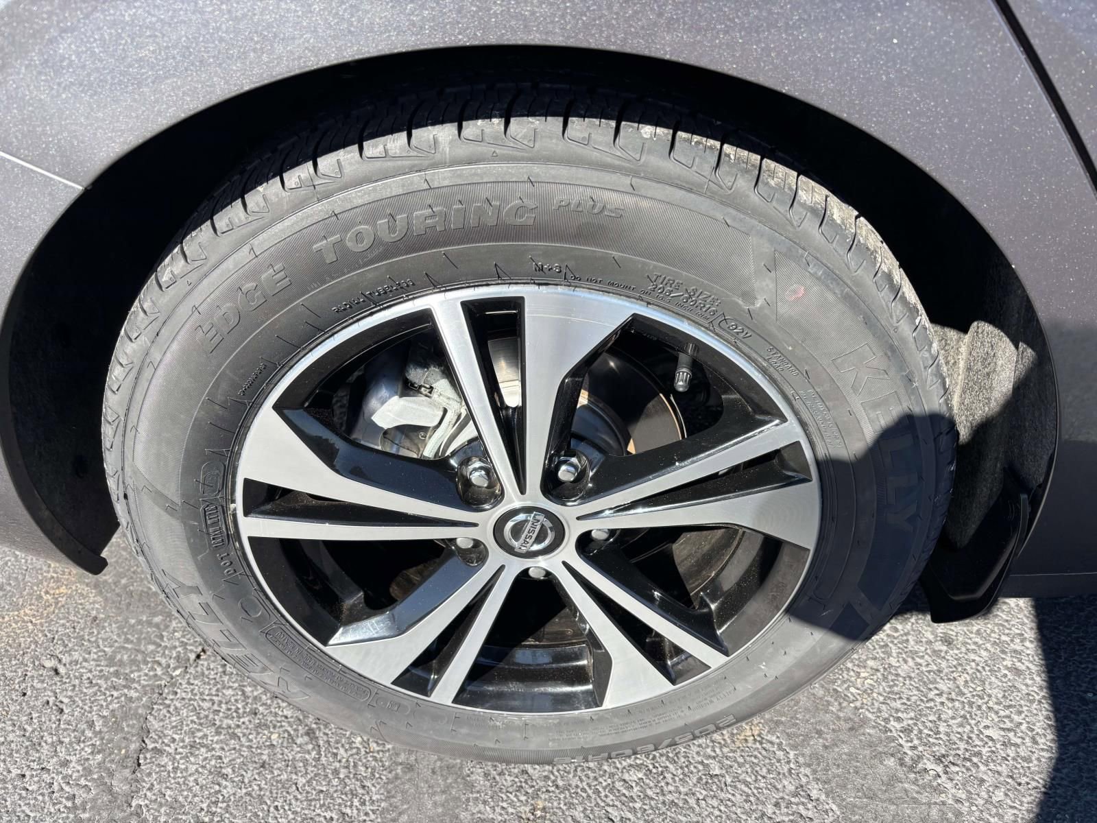 Used 2021 Nissan Sentra SV image 12