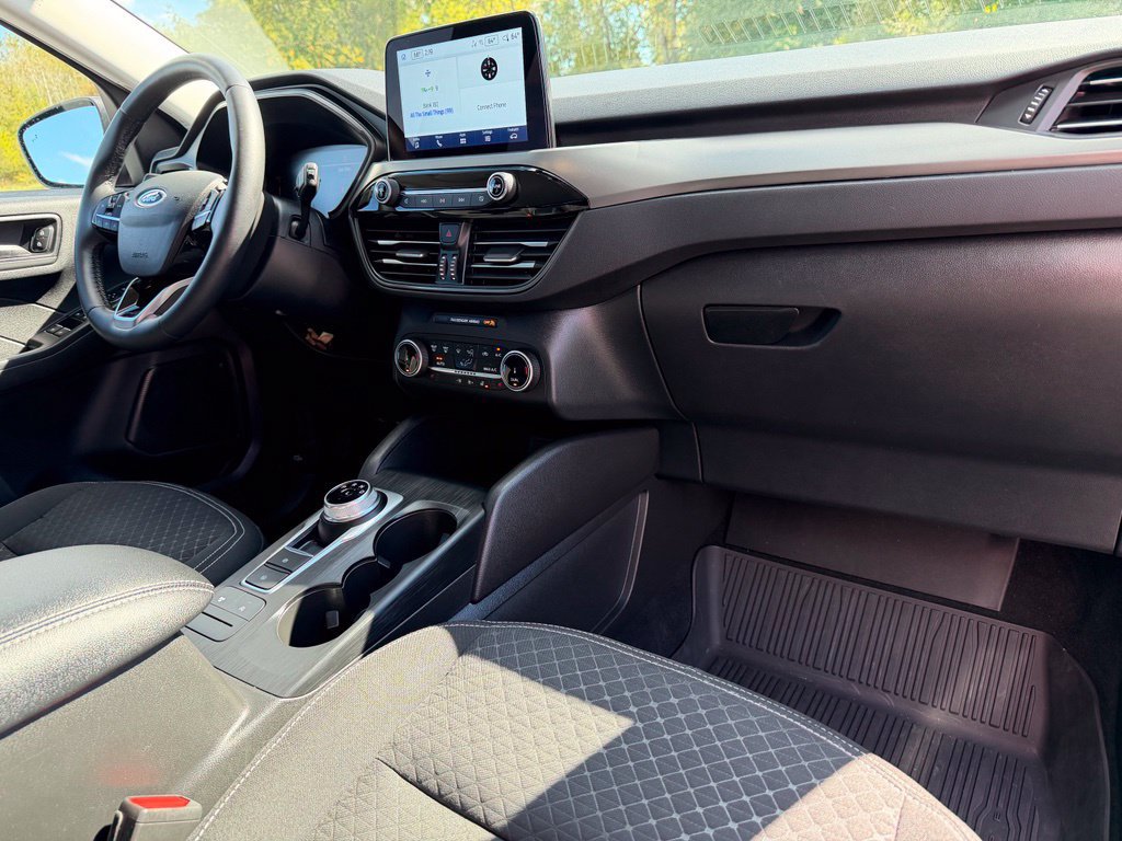 Certified 2023 Ford Escape Active AWD/4WD image 18