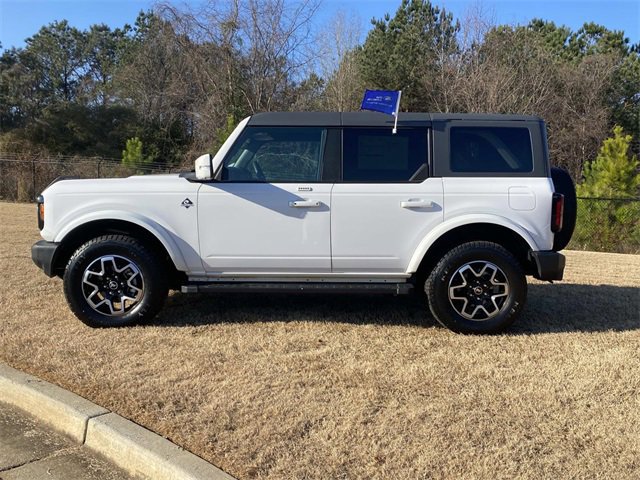 Certified 2023 Ford Bronco Outer Banks image 3