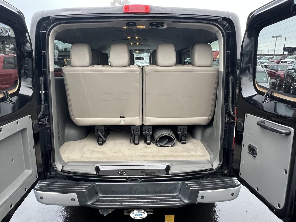 Used 2019 Nissan NV 3500 SL image 11