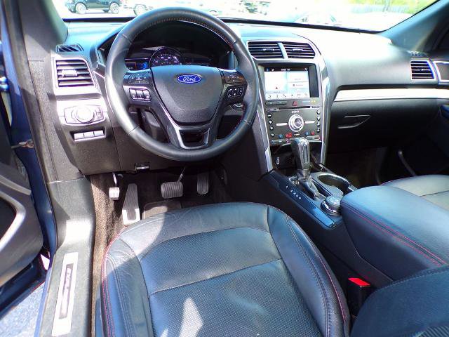 Certified 2018 Ford Explorer Sport w/ Equipment Group 401A AWD/4WD image 18