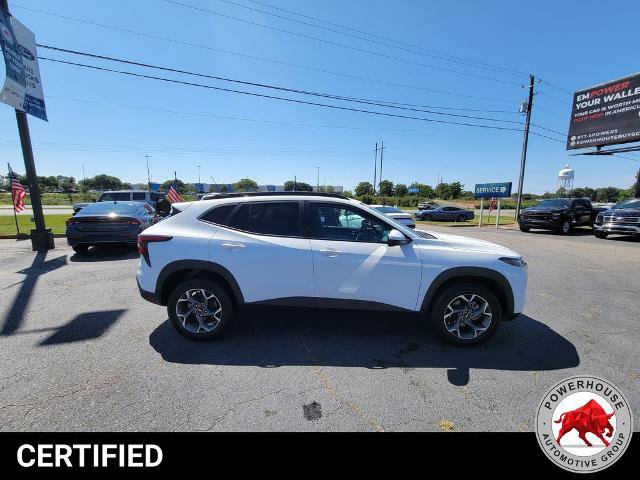 Used 2024 Chevrolet Trax LT FWD image 8
