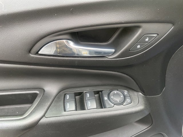Used 2022 Chevrolet Equinox LT image 17