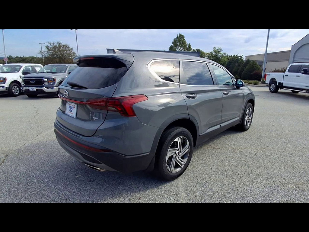Used 2023 Hyundai Santa Fe SE AWD/4WD image 36