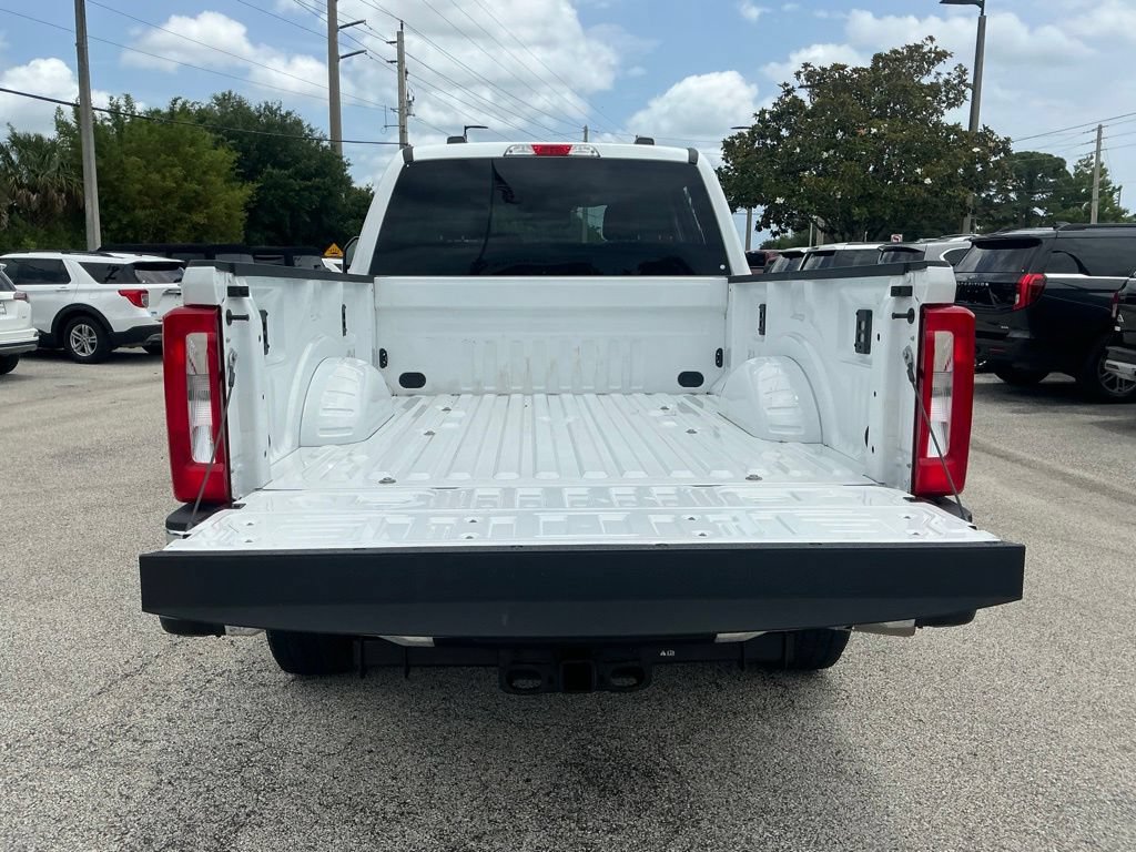 Certified 2025 Ford F250 XLT w/ FX4 Off-Road Package AWD/4WD image 29
