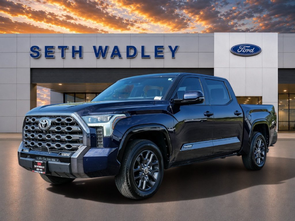 Used 2023 Toyota Tundra Platinum AWD/4WD image 3