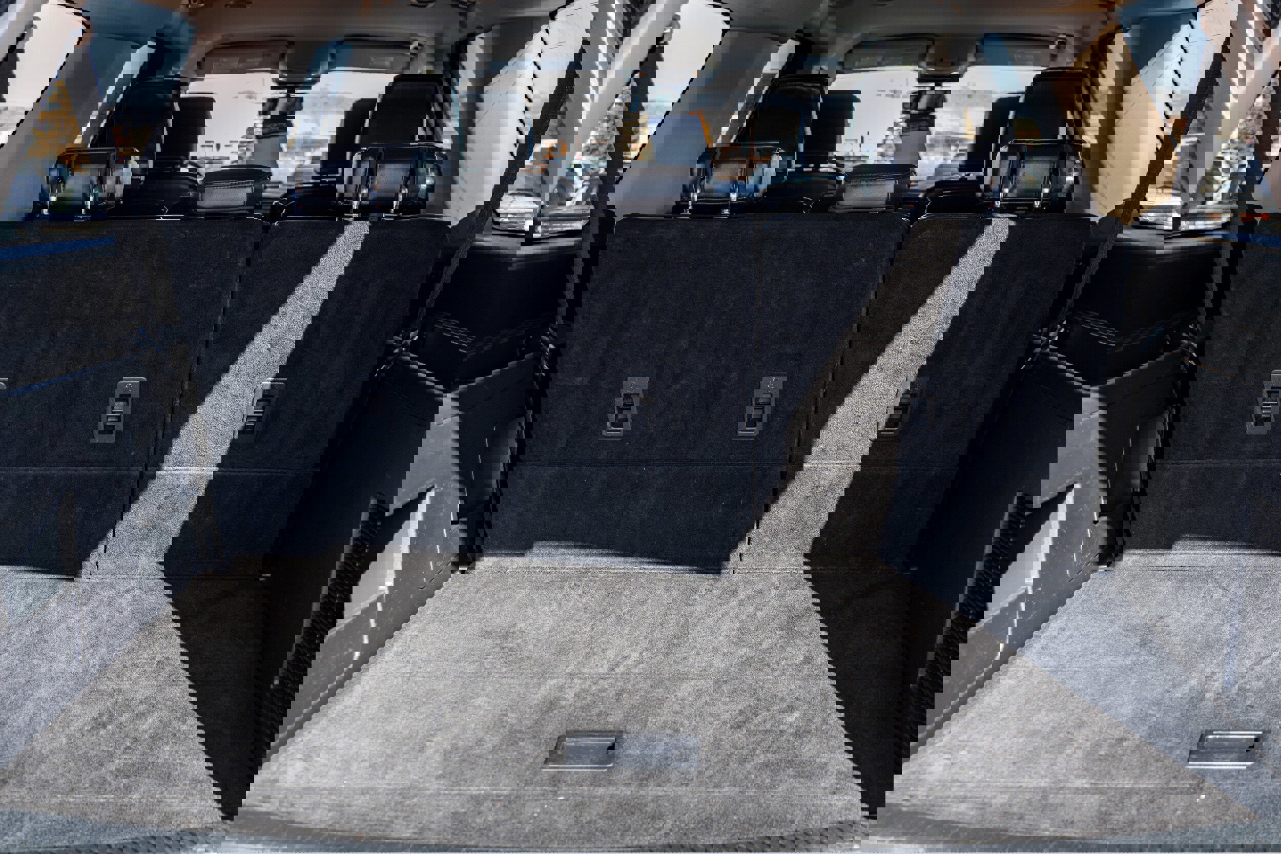 Certified 2024 Ford Expedition Max XLT image 10