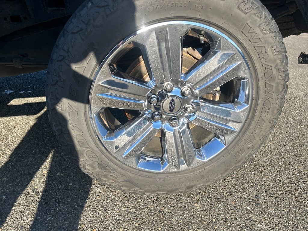 Certified 2019 Ford F150 XLT w/ Equipment Group 302A Luxury image 13