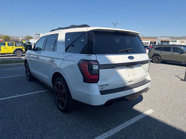 Certified 2021 Ford Expedition Limited image 3