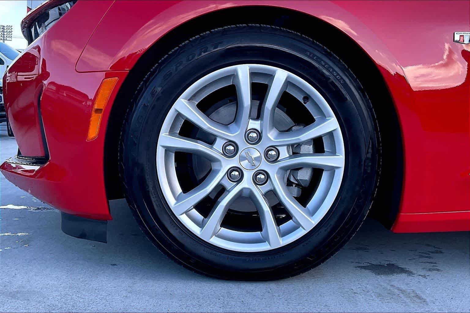 Used 2019 Chevrolet Camaro LS RWD image 8