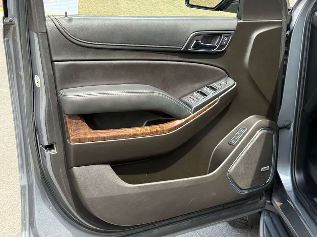 Used 2019 Chevrolet Tahoe LT RWD image 17