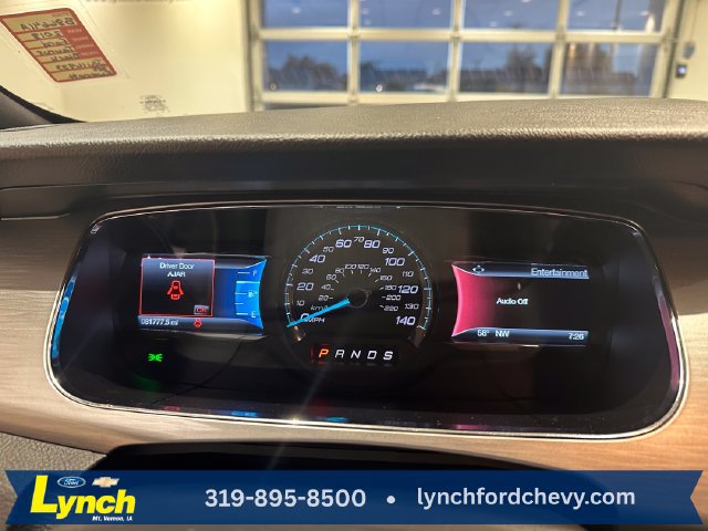 Certified 2018 Ford Taurus SEL w/ Equipment Group 201A AWD/4WD image 30