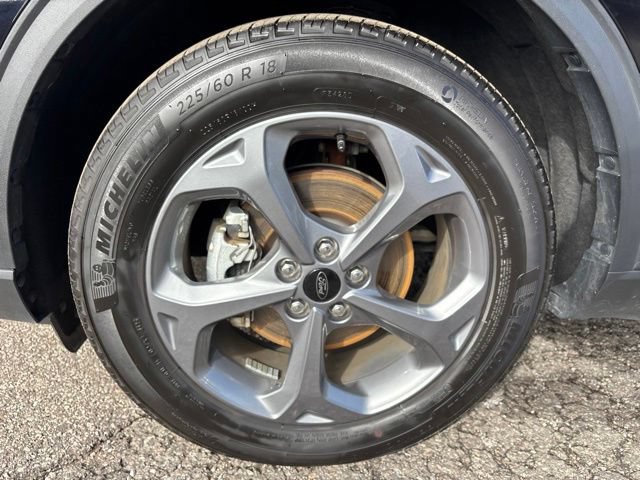 Certified 2026 Ford Escape ST-Line FWD image 31