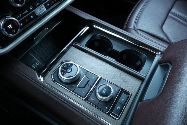 Certified 2024 Ford Expedition Max Limited image 40