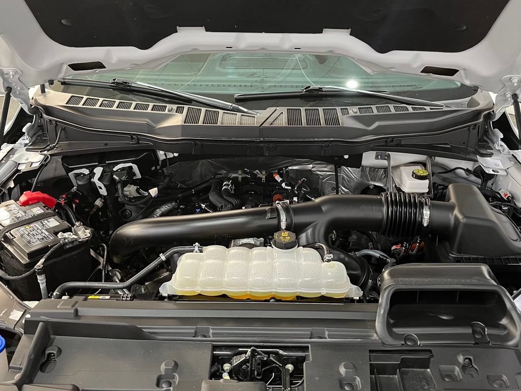Certified 2025 Ford F150 XLT w/ Equipment Group 302A MID AWD/4WD image 8