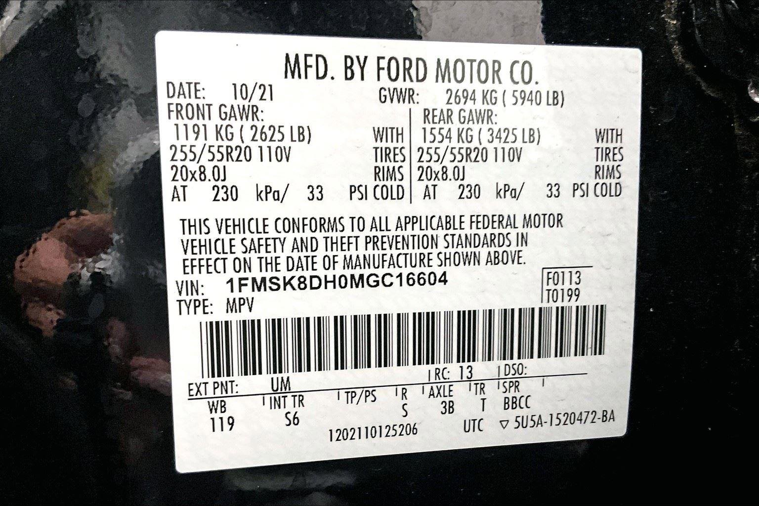 Certified 2021 Ford Explorer XLT w/ Equipment Group 202A image 34