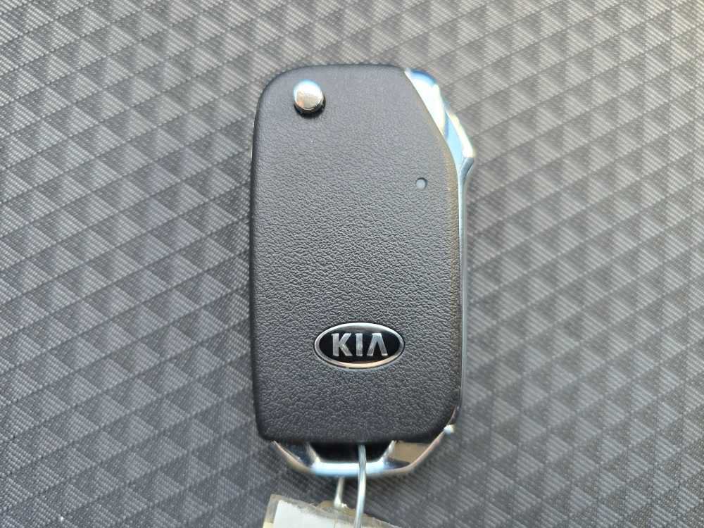 Used 2020 Kia Soul LX FWD image 21
