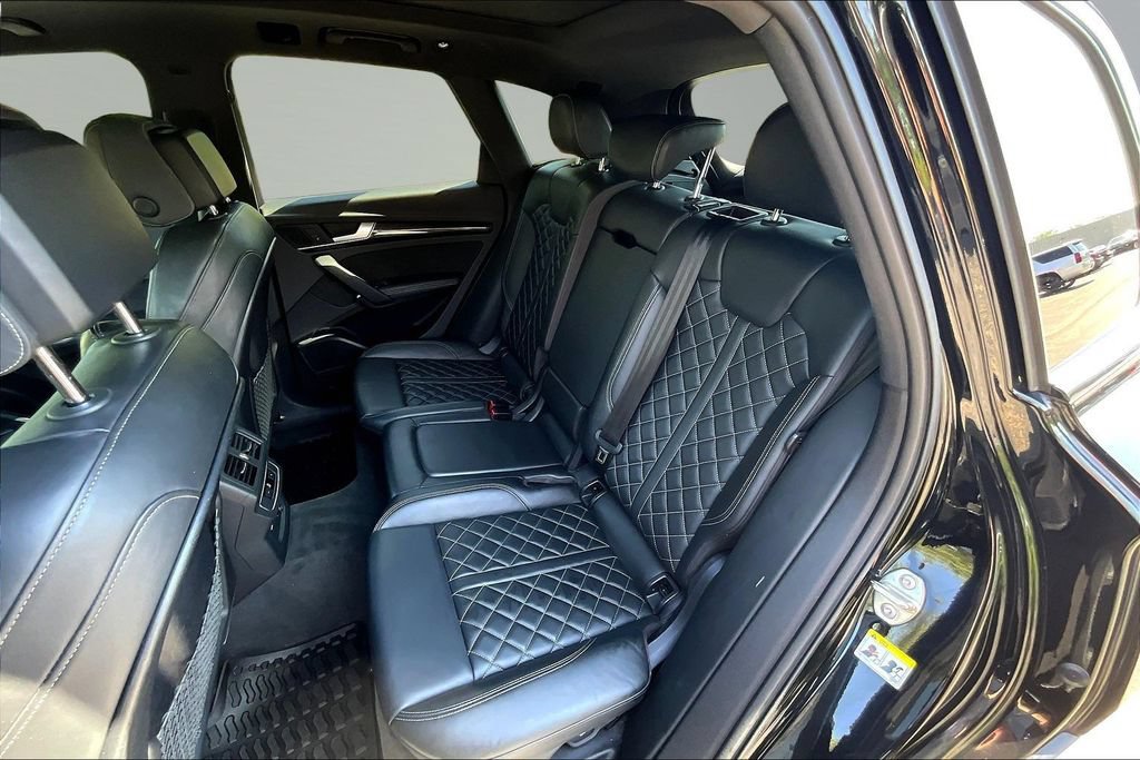 Used 2020 Audi SQ5 Premium Plus w/ Premium Plus Package AWD/4WD image 26