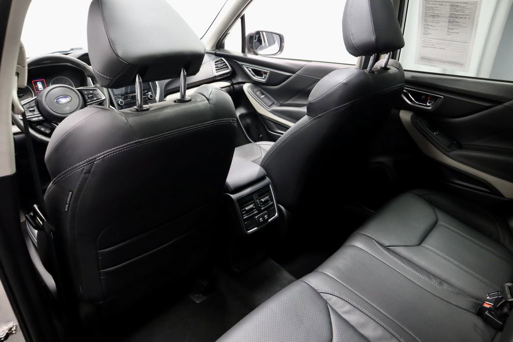 Used 2023 Subaru Forester Limited AWD/4WD image 23