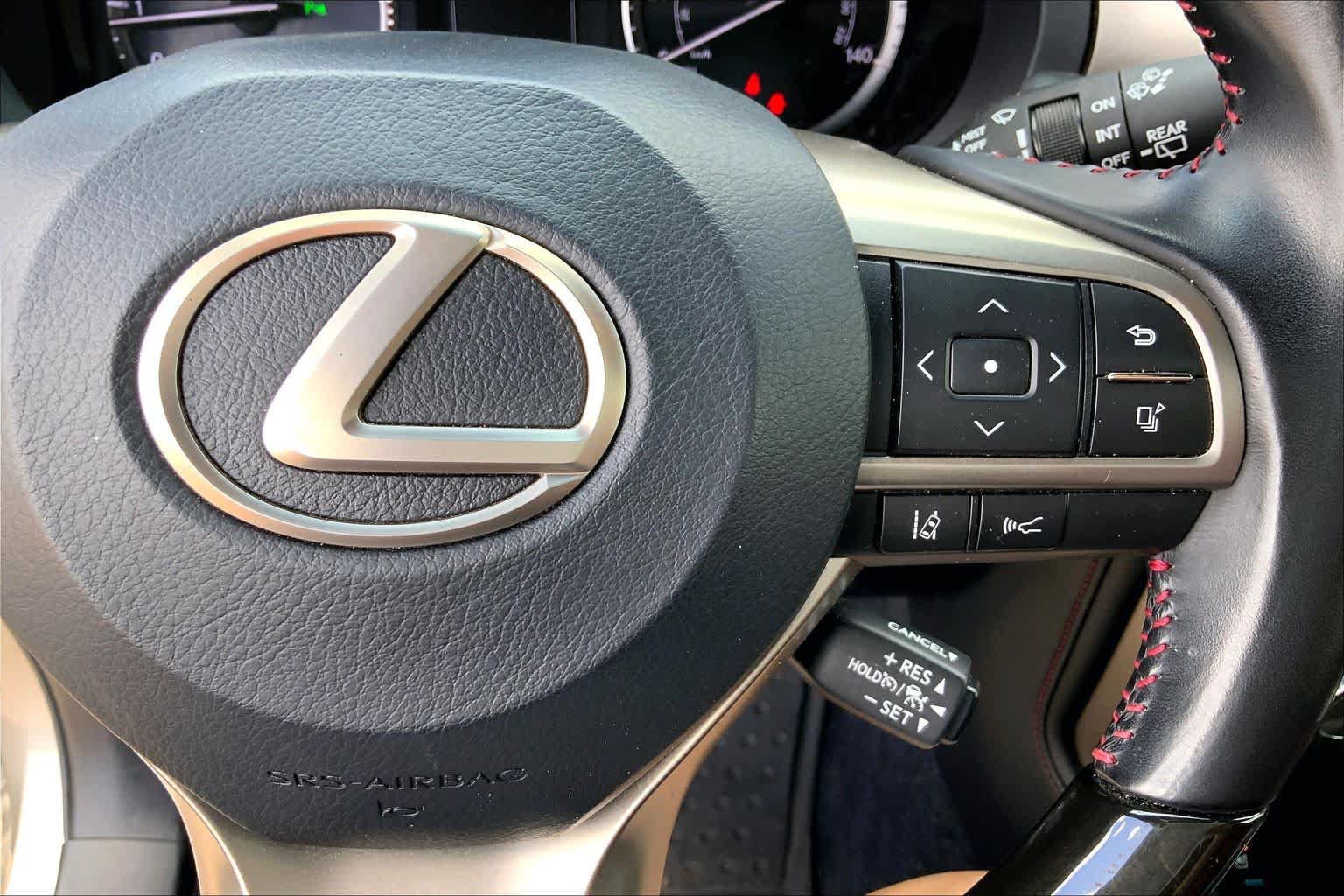 Used 2020 Lexus GX 460 Premium w/ Premium Package AWD/4WD image 25