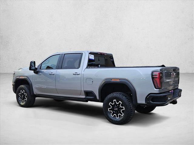 Used 2024 GMC Sierra 2500 AT4X AWD/4WD image 9