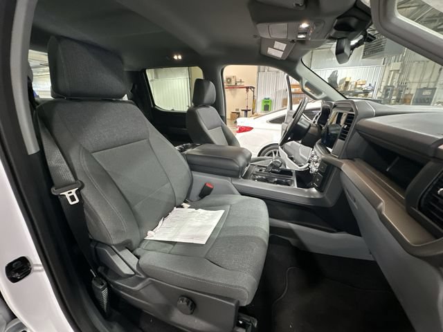 Certified 2025 Ford F150 Lightning XLT AWD/4WD image 32