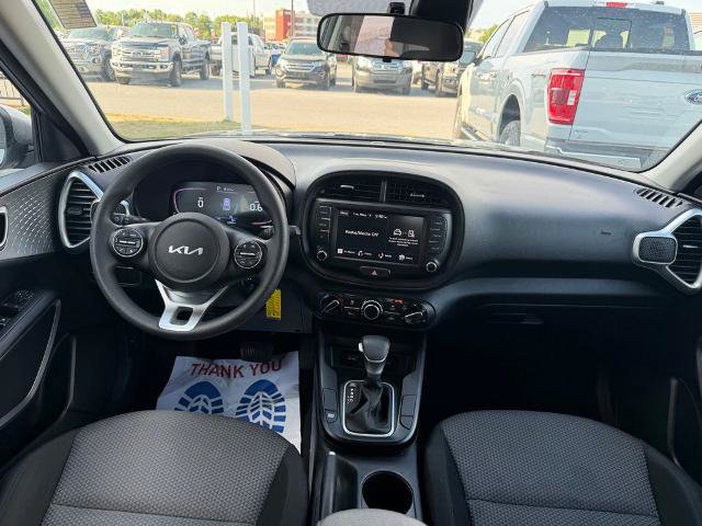Used 2024 Kia Soul LX w/ Option Group 015 FWD image 12