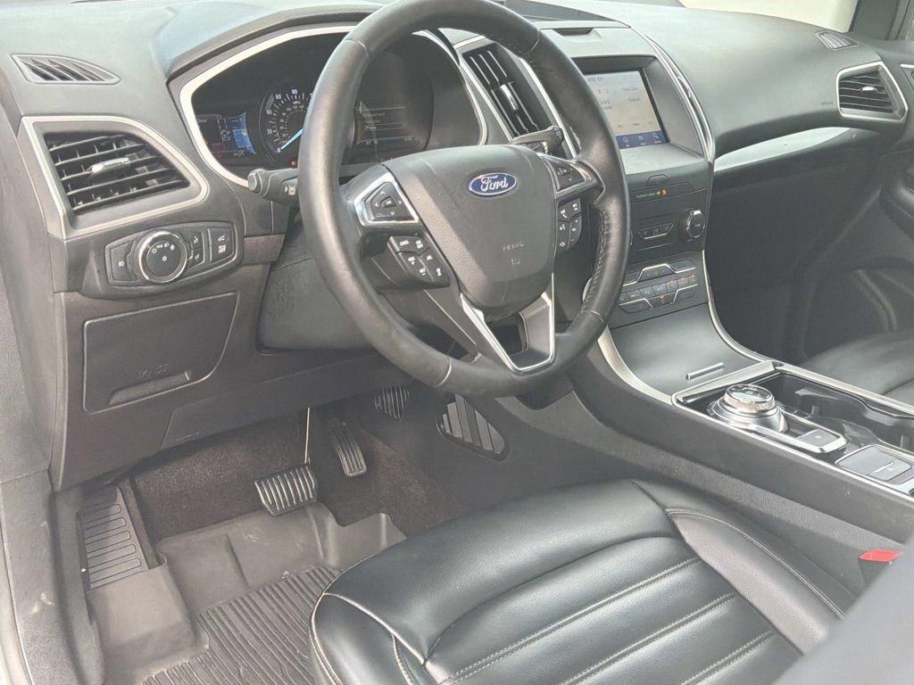 Certified 2020 Ford Edge SEL w/ Convenience Package AWD/4WD image 12