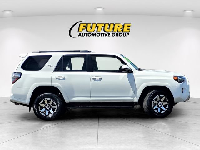 Used 2023 Toyota 4Runner TRD Off-Road Premium w/ Moonroof Package AWD/4WD image 3
