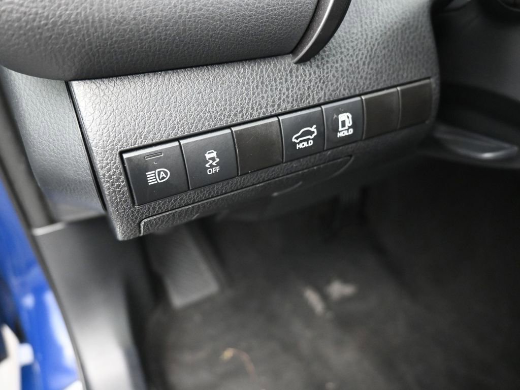 Used 2024 Toyota Camry XSE FWD image 13