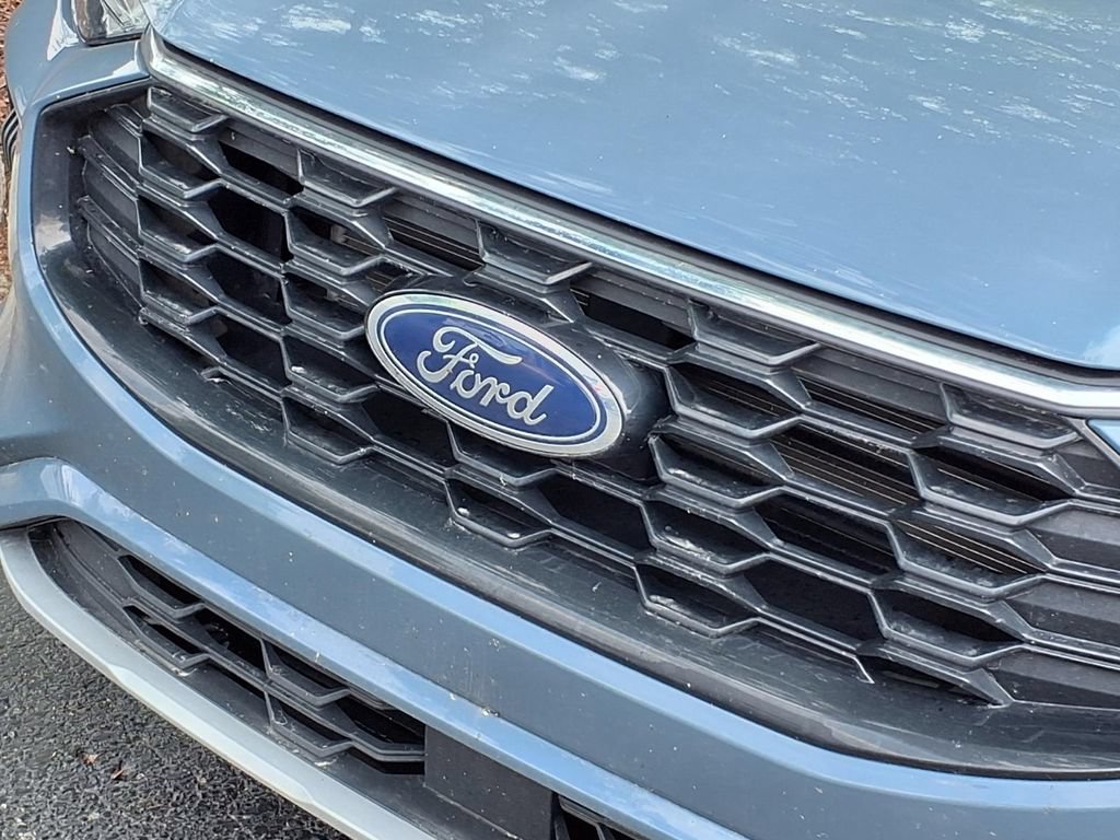 Certified 2023 Ford Escape ST-Line w/ Tech Pack #1 AWD/4WD image 12