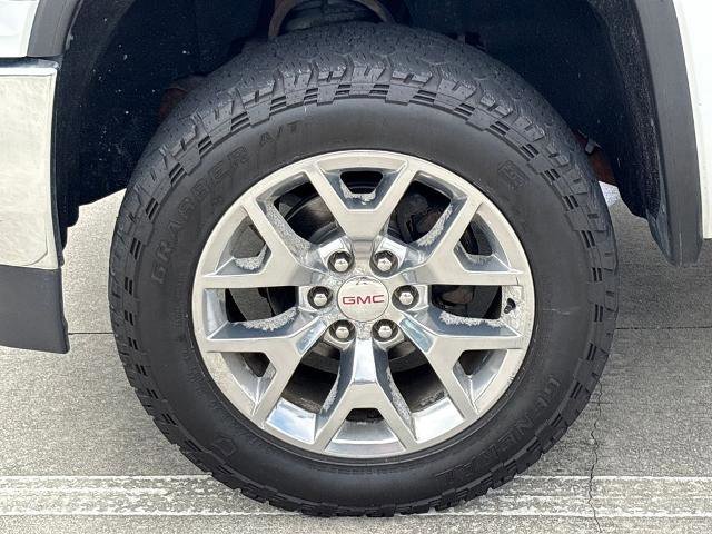 Used 2017 GMC Sierra 1500 SLT w/ SLT Premium Package image 13