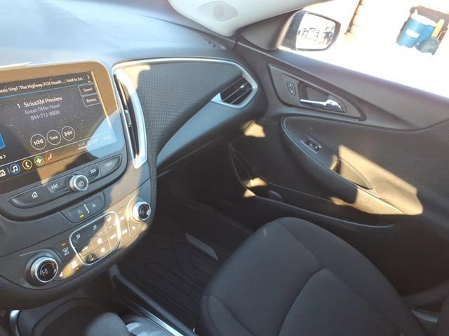 Used 2024 Chevrolet Malibu LT image 20