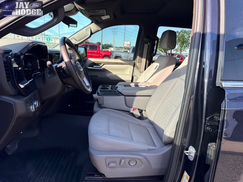 Used 2025 GMC Sierra 1500 SLE AWD/4WD image 12
