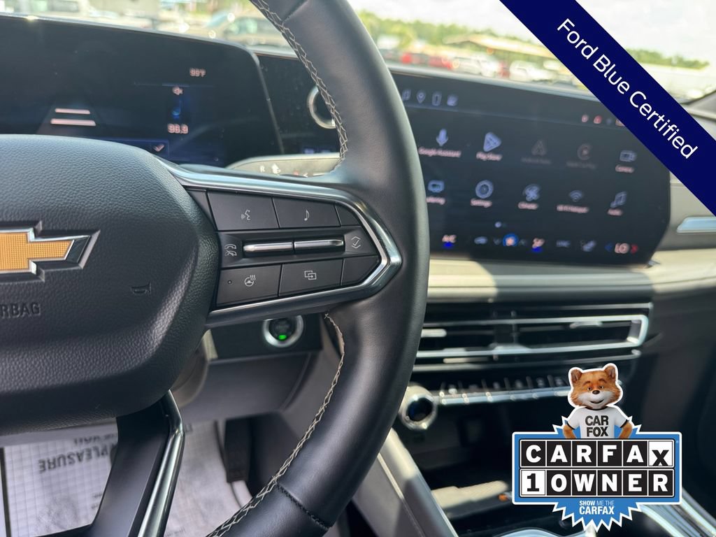 Used 2025 Chevrolet Traverse LT FWD image 39