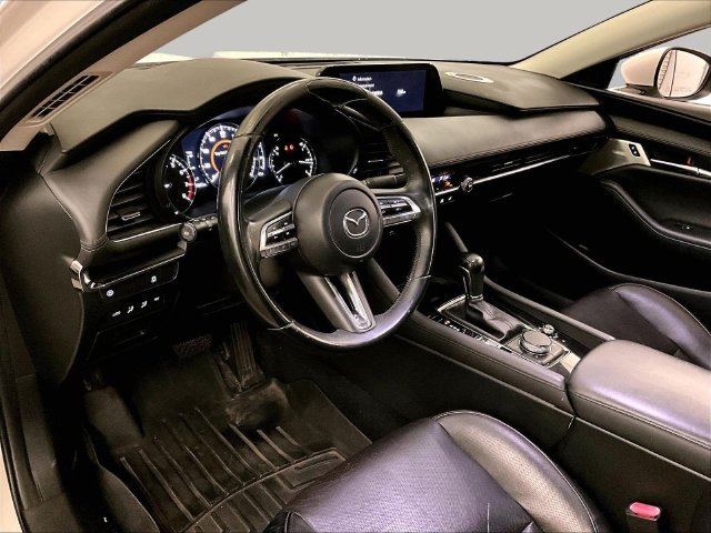 Used 2020 MAZDA MAZDA3 AWD Sedan w/ Premium Package image 12