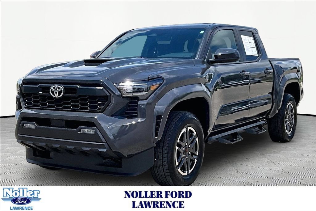 Used 2025 Toyota Tacoma TRD Sport