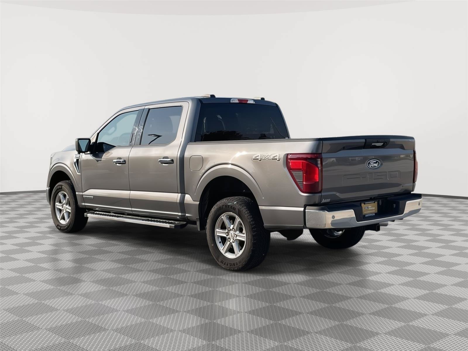 Certified 2024 Ford F150 XLT w/ Mobile Office Package AWD/4WD image 9