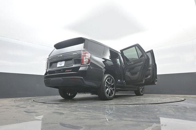 Used 2022 Chevrolet Tahoe RST w/ Luxury Package AWD/4WD image 47
