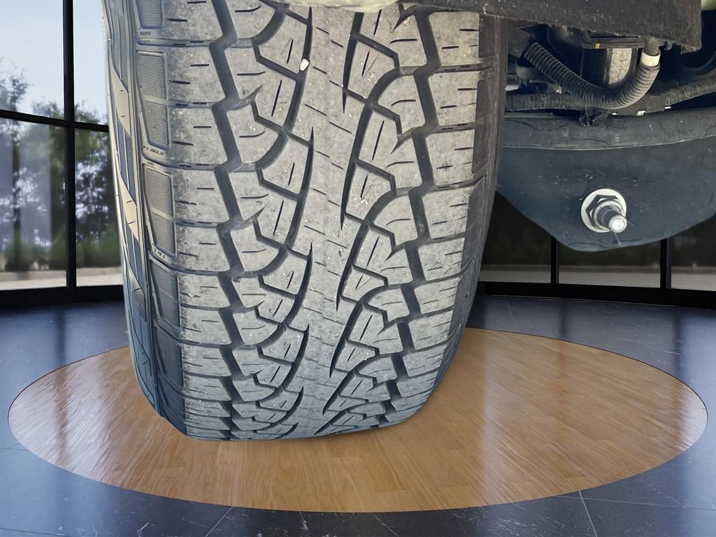 Certified 2025 Ford Expedition Active RWD image 36