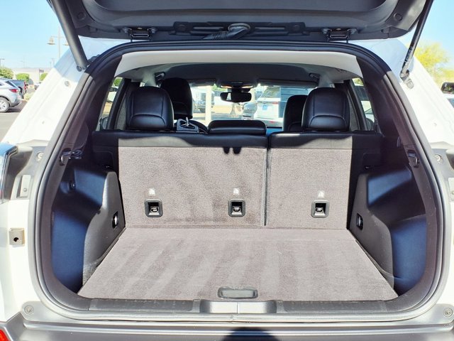 Used 2021 Jeep Cherokee Latitude Lux w/ Comfort/Convenience Group image 16