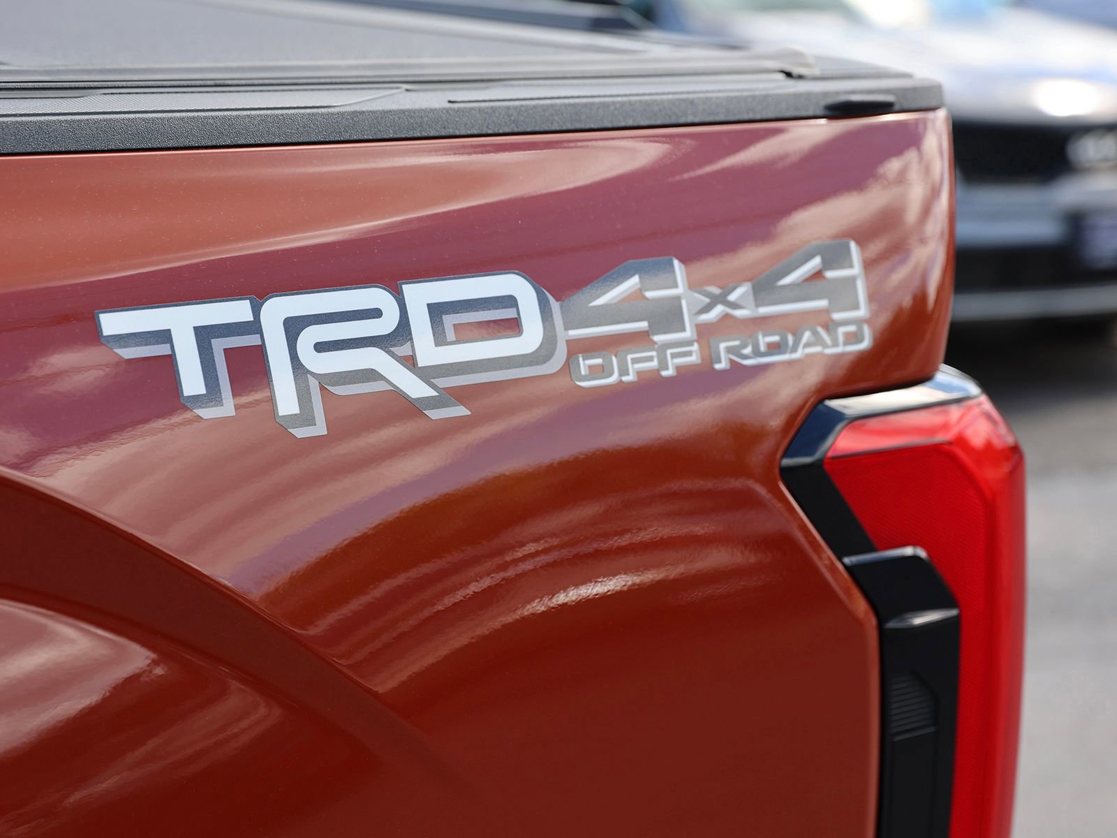 Used 2025 Toyota Tundra SR5 w/ TRD Off-Road Package AWD/4WD image 12