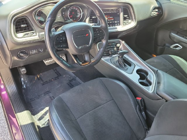Used 2022 Dodge Challenger R/T Scat Pack RWD image 16