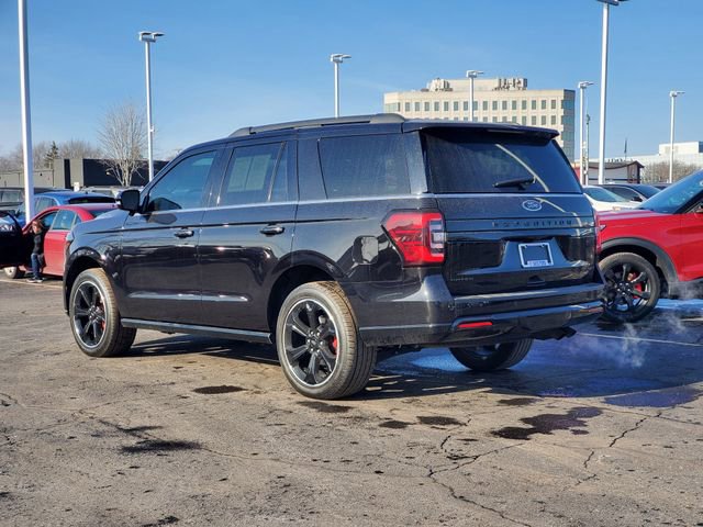 Certified 2024 Ford Expedition Limited image 4