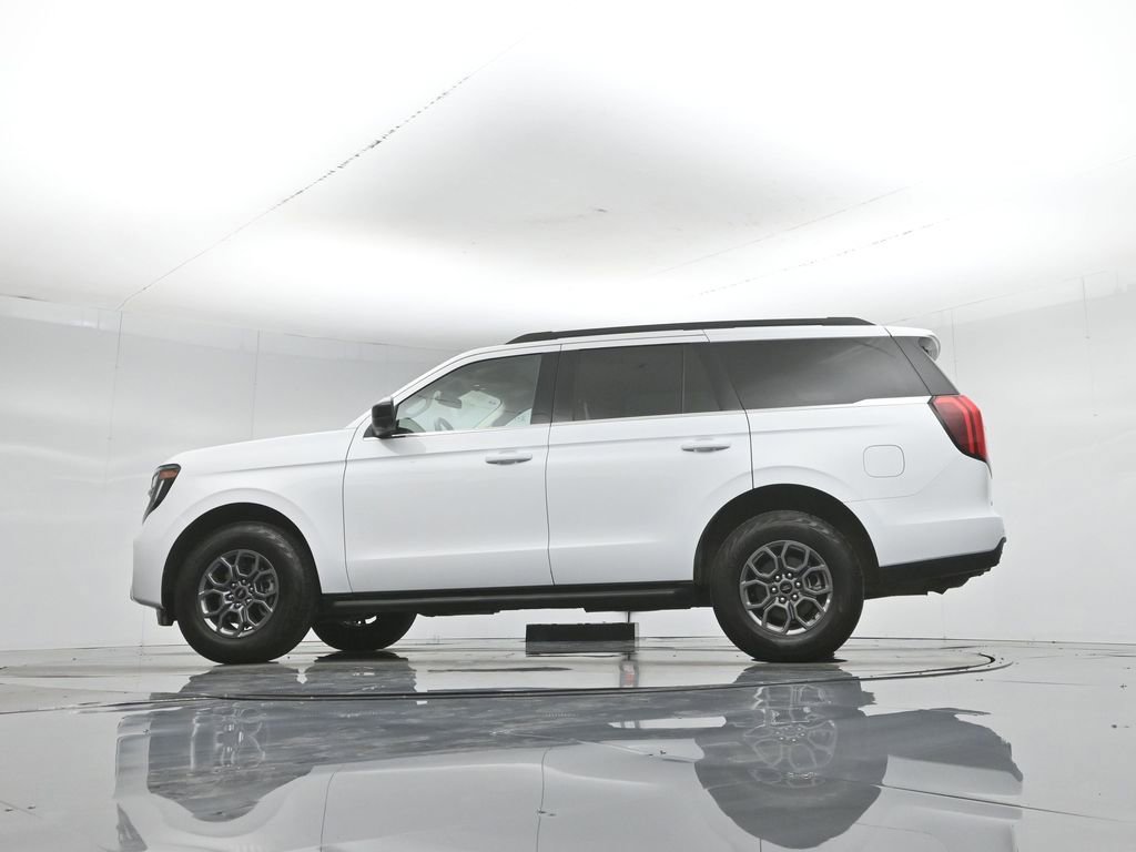 Certified 2025 Ford Expedition Active AWD/4WD image 57