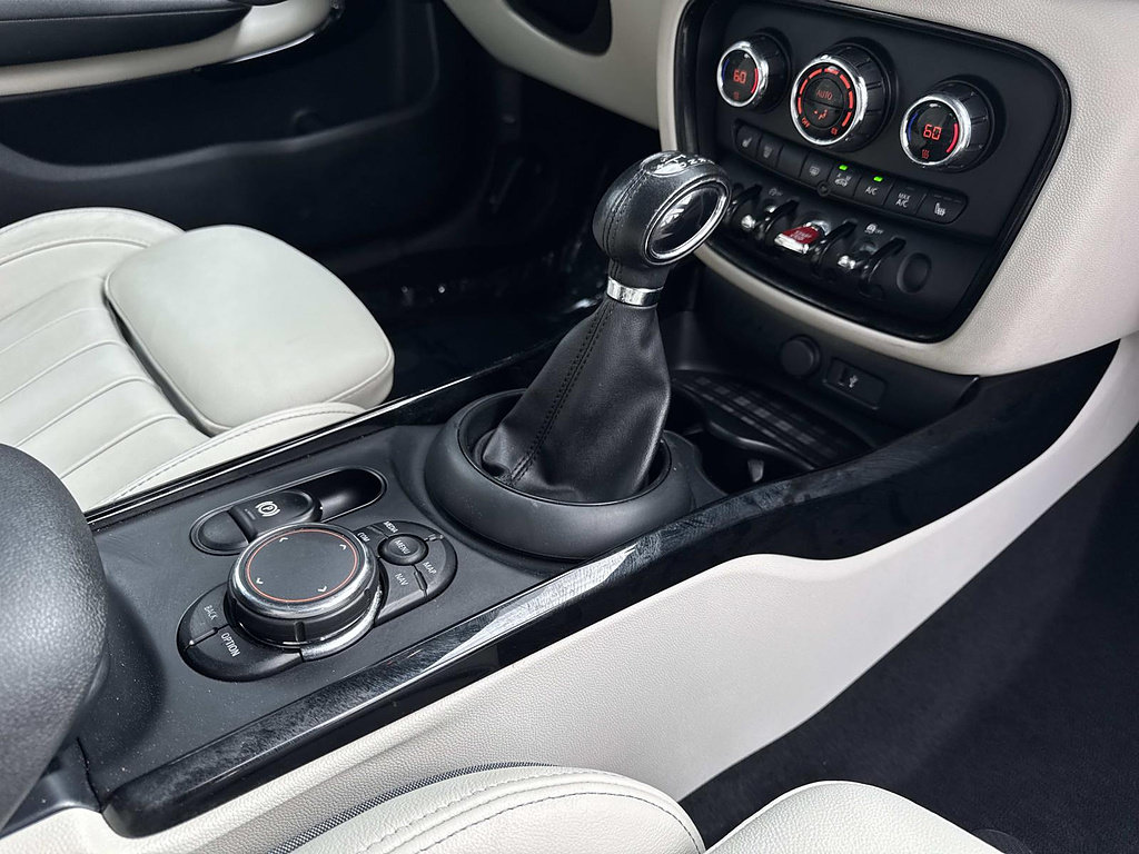 Used 2019 MINI Cooper Clubman S w/ Starlight Blue Edition FWD image 37
