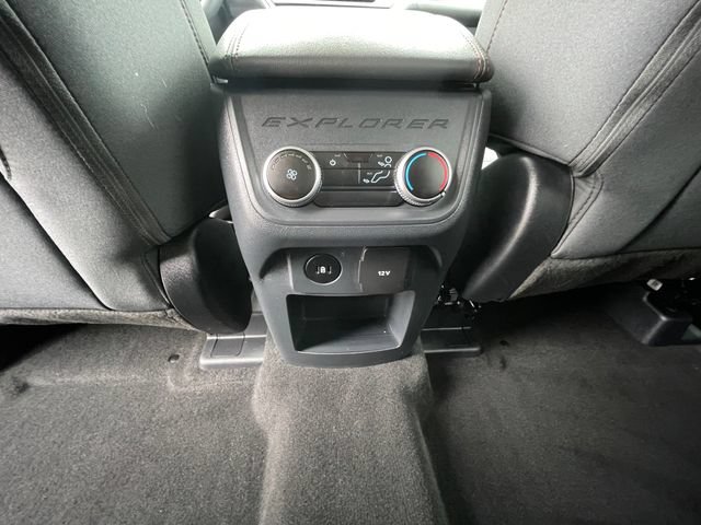 Certified 2025 Ford Explorer Active AWD/4WD image 25