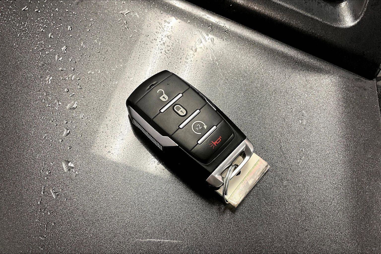 Used 2020 RAM 1500 Rebel image 11