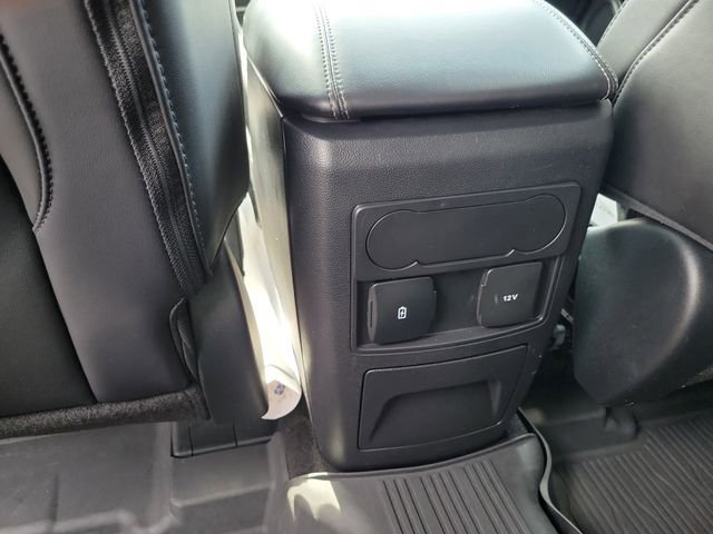 Certified 2024 Ford Explorer XLT w/ Equipment Group 202A AWD/4WD image 30