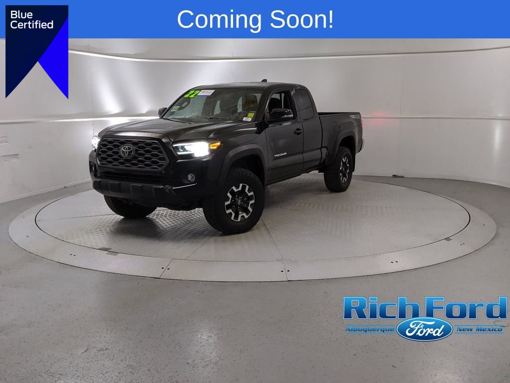Used 2022 Toyota Tacoma TRD Off-Road image 1